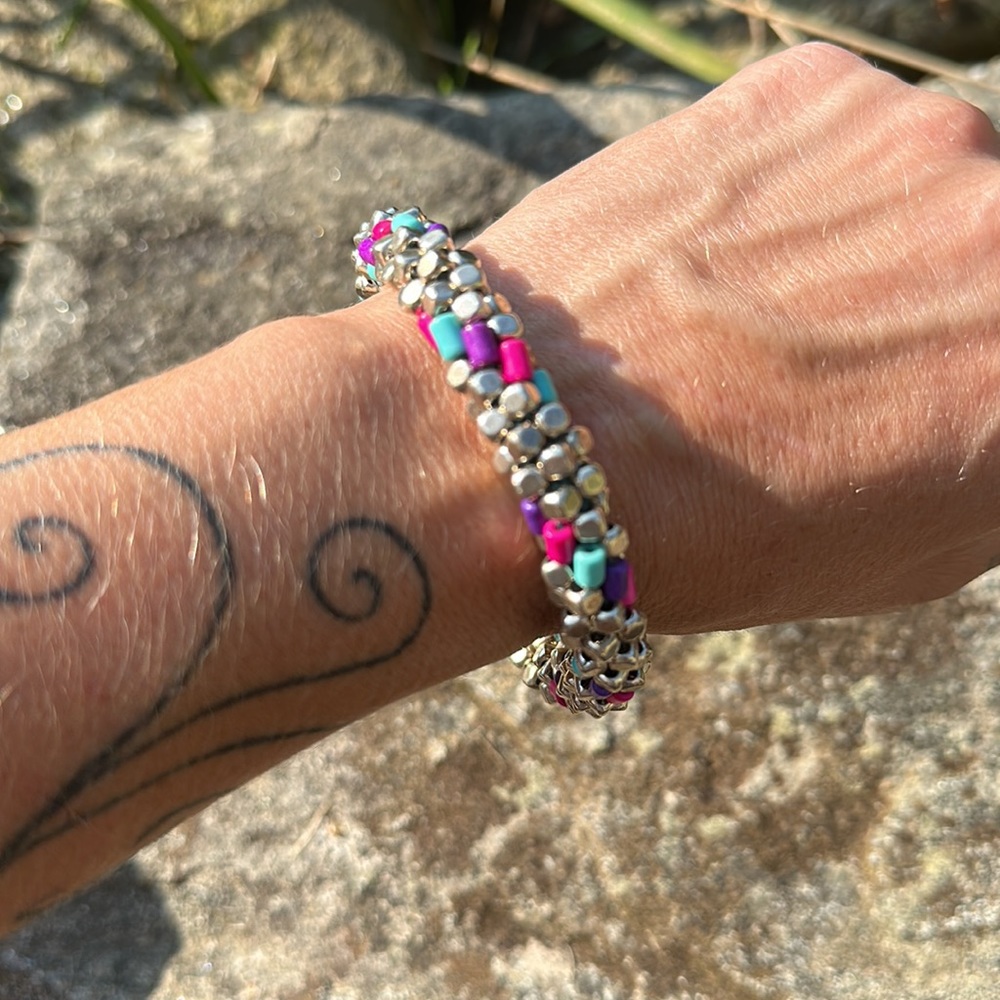 Silver cube crocheted bracelet